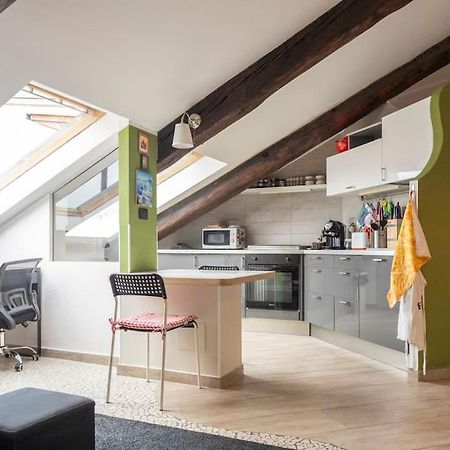 Cozy Attic In The City Center Torino Exterior foto